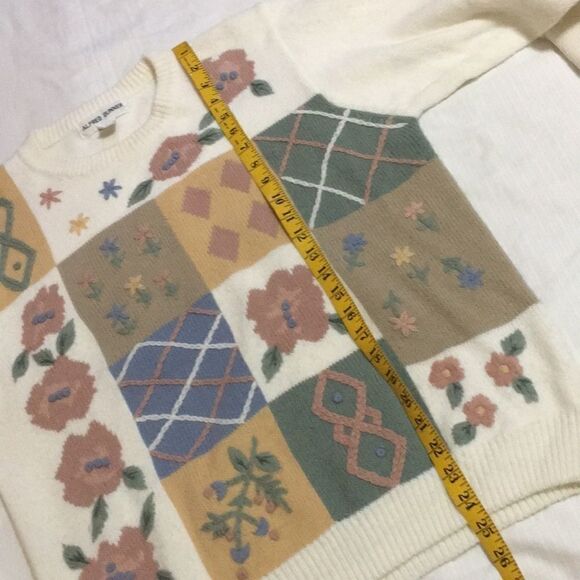 Alfred Dunner Sweater Size L - Picture 3 of 7